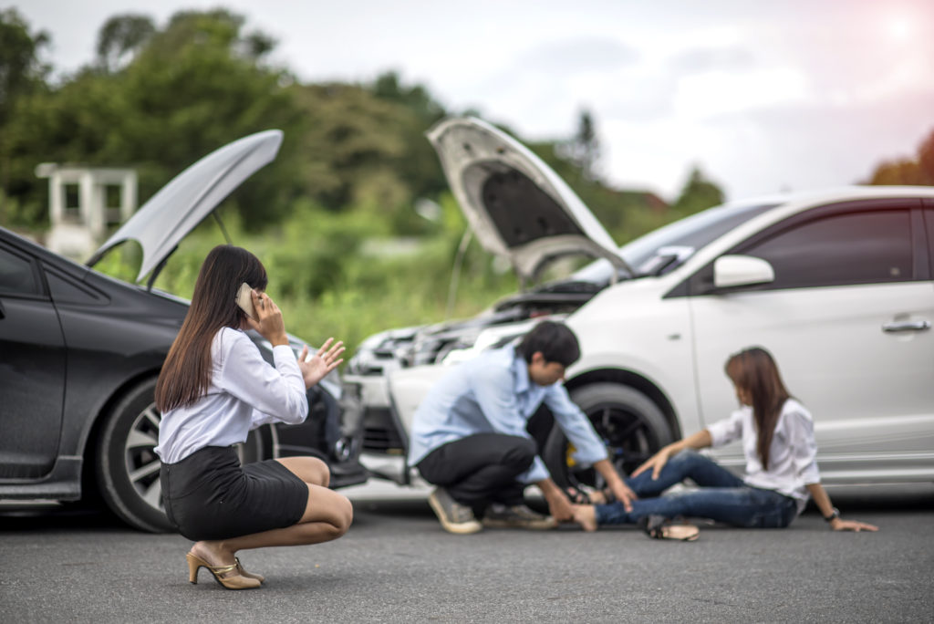 women injured in crash